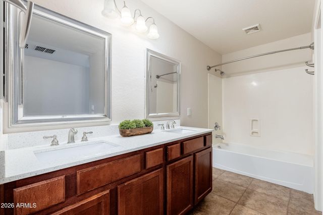 1655 S WILDROSE --, Mesa, AZ 85209