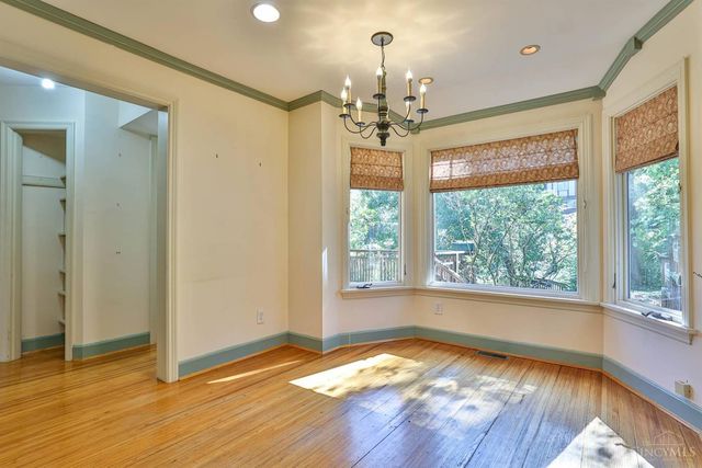 55 Forest Avenue, Wyoming, OH 45215