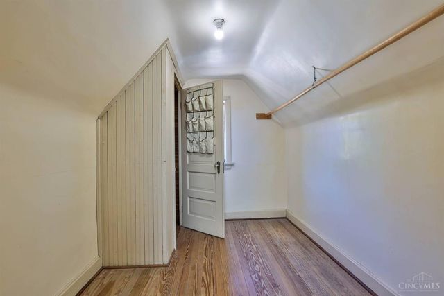 55 Forest Avenue, Wyoming, OH 45215