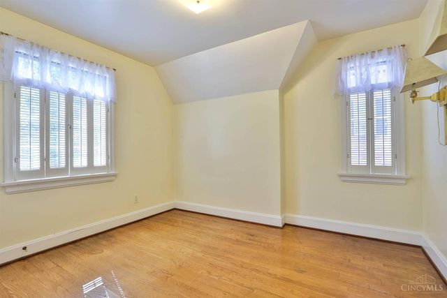 55 Forest Avenue, Wyoming, OH 45215