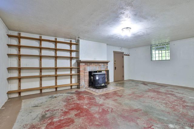 55 Forest Avenue, Wyoming, OH 45215