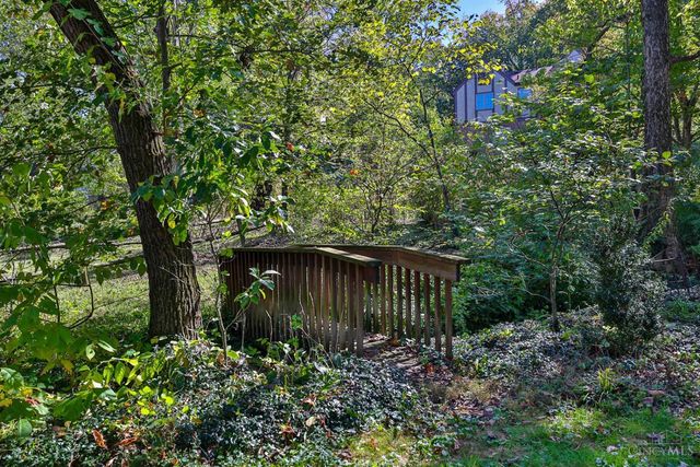 55 Forest Avenue, Wyoming, OH 45215