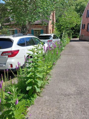 55 Forest Avenue, Wyoming, OH 45215