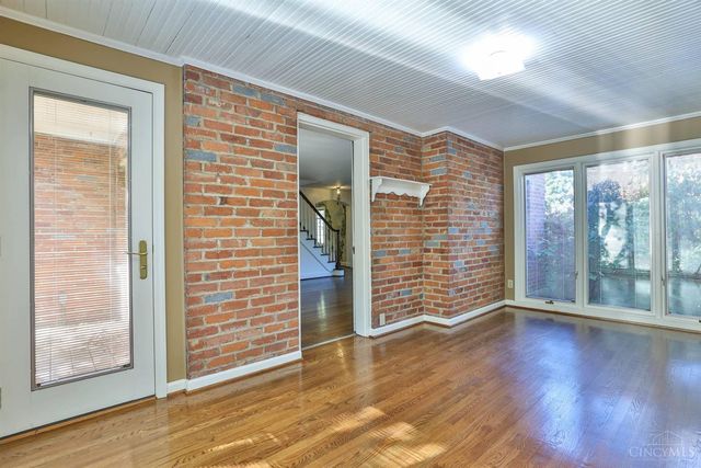 55 Forest Avenue, Wyoming, OH 45215