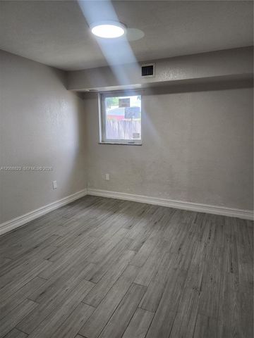 5431 NW 178th Ter 1, Miami Gardens, FL 33055