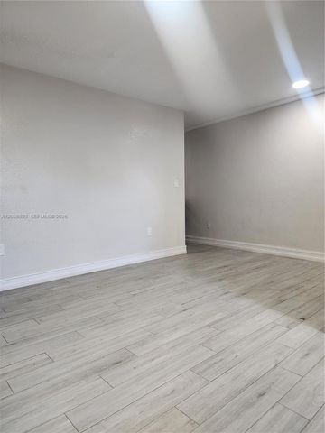 5431 NW 178th Ter 1, Miami Gardens, FL 33055