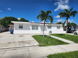 5431 NW 178th Ter 1, Miami Gardens, FL 33055