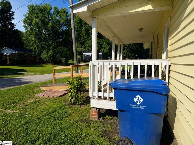 117 Williams Street, Woodruff, SC 29306