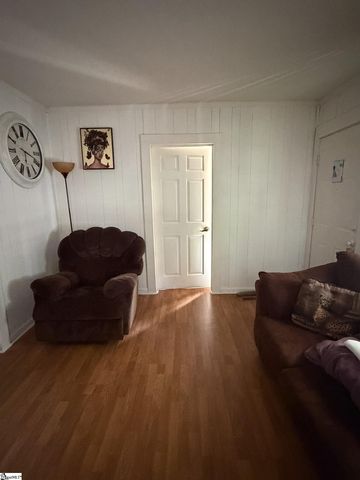 117 Williams Street, Woodruff, SC 29306