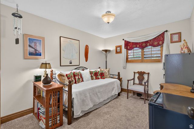 10703 S DIMPLE DELL DR, Sandy, UT 84092