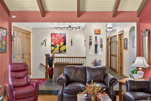 10703 S DIMPLE DELL DR, Sandy, UT 84092