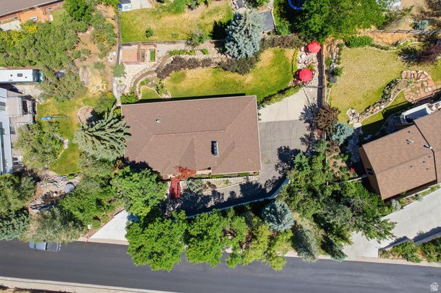 10703 S DIMPLE DELL DR, Sandy, UT 84092