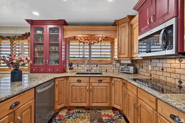 10703 S DIMPLE DELL DR, Sandy, UT 84092
