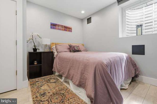 714 PIERCE ST, Philadelphia, PA 19148