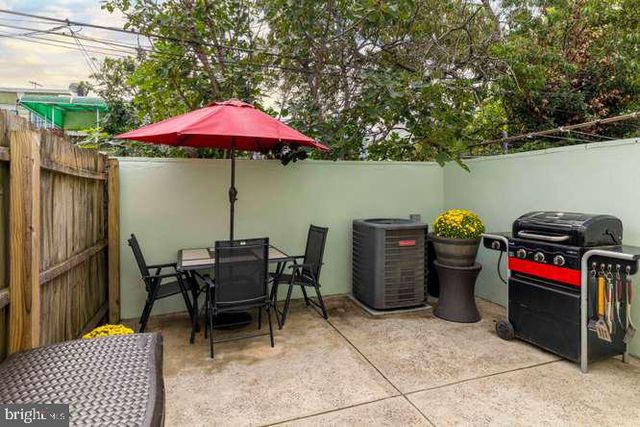 714 PIERCE ST, Philadelphia, PA 19148