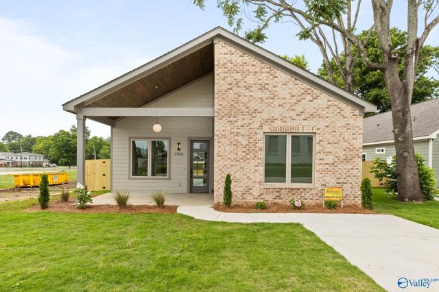2906 10th Avenue SW, Huntsville, AL 35805