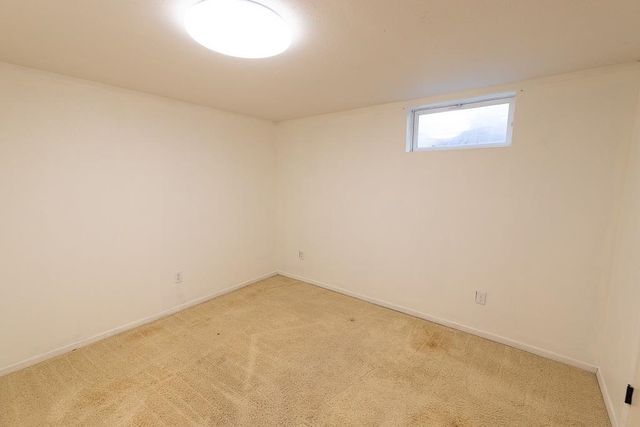 5715 N A St, Spokane, WA 99205