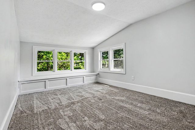 7 S 12th Street, Niles, MI 49120