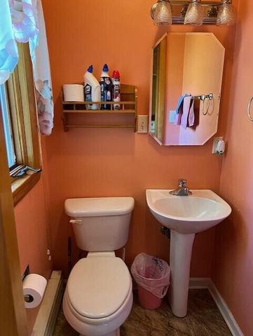 611 Broadmoor Avenue, Munster, IN 46321