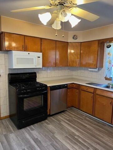 611 Broadmoor Avenue, Munster, IN 46321