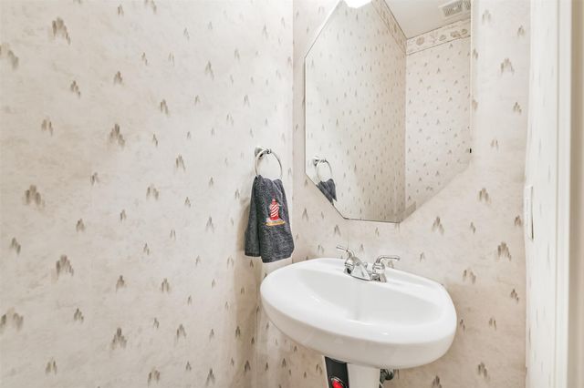 823 Hannock Glen Lane, Spring, TX 77373