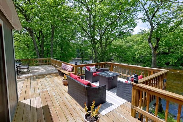 38 Canoe Run Road, Campton, NH 03223