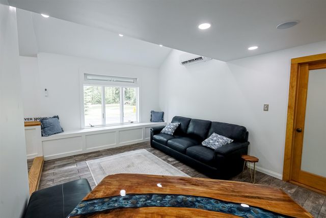 38 Canoe Run Road, Campton, NH 03223