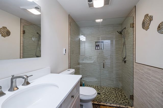 38 Canoe Run Road, Campton, NH 03223