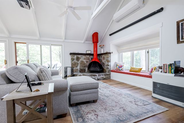 38 Canoe Run Road, Campton, NH 03223