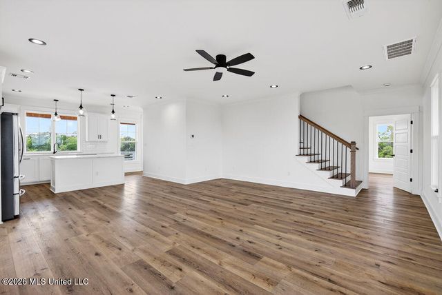 5089 Atlantis Drive, Bay Saint Louis, MS 39520