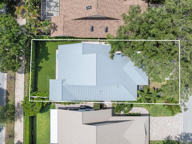 109 Harbourside Circle, Jupiter, FL 33477