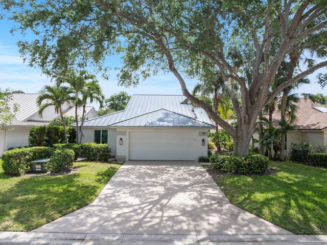 109 Harbourside Circle, Jupiter, FL 33477
