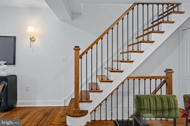 917 CATHARINE ST, Philadelphia, PA 19147