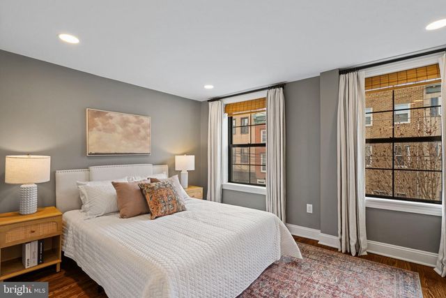 917 CATHARINE ST, Philadelphia, PA 19147