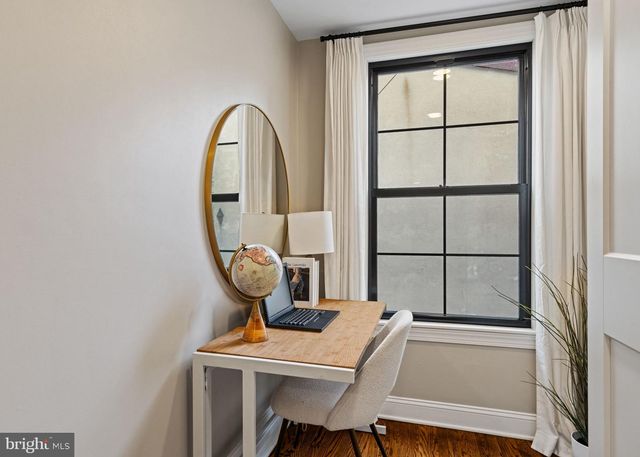 917 CATHARINE ST, Philadelphia, PA 19147