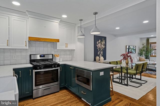 917 CATHARINE ST, Philadelphia, PA 19147