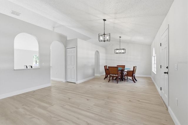 18063 PARROT ROAD, Weeki Wachee, FL 34614