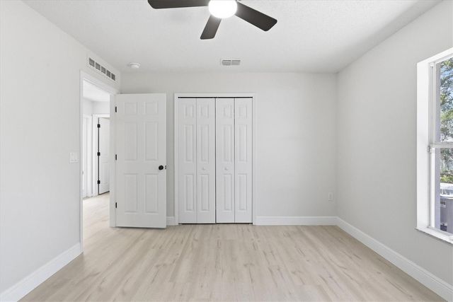 18063 PARROT ROAD, Weeki Wachee, FL 34614