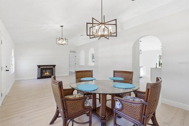 18063 PARROT ROAD, Weeki Wachee, FL 34614