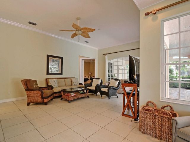 1839 E Sandpointe Lane, Vero Beach, FL 32963