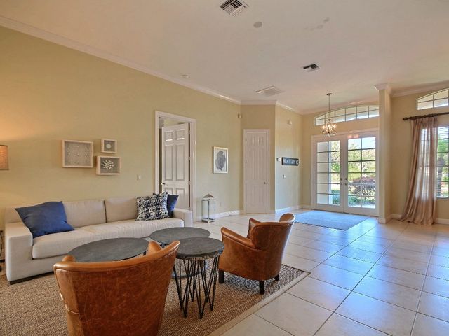 1839 E Sandpointe Lane, Vero Beach, FL 32963