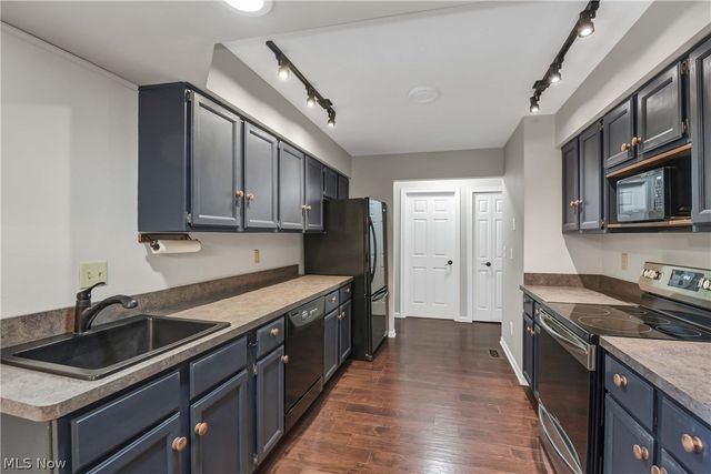 1335 Old Mill Path 6-7, Broadview Heights, OH 44147