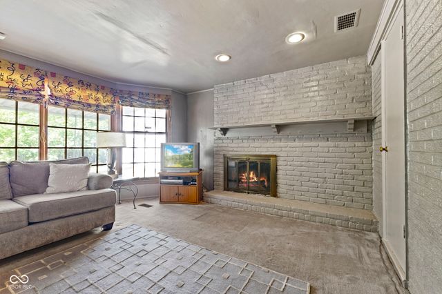 5566 N Drexel Avenue, Indianapolis, IN 46220