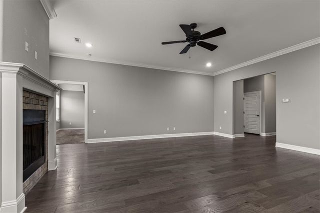 2005 W Chandler Avenue, Rogers, AR 72758