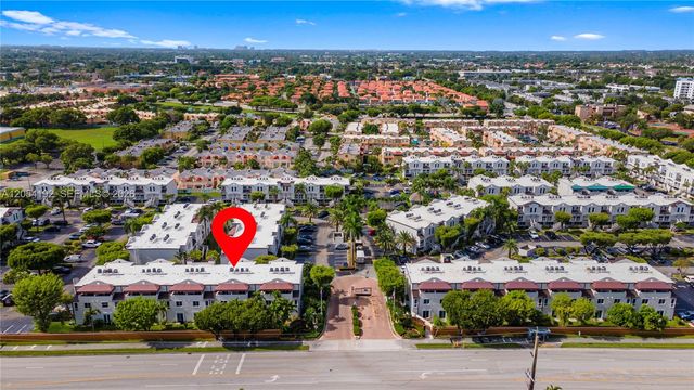 8585 NW 6th Lane 9208, Miami, FL 33126