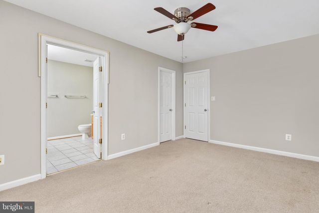 7582 GREAT SWAN CT, Alexandria, VA 22306