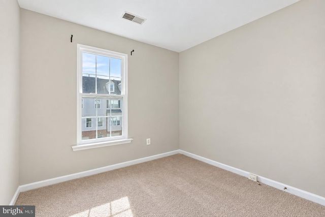 7582 GREAT SWAN CT, Alexandria, VA 22306