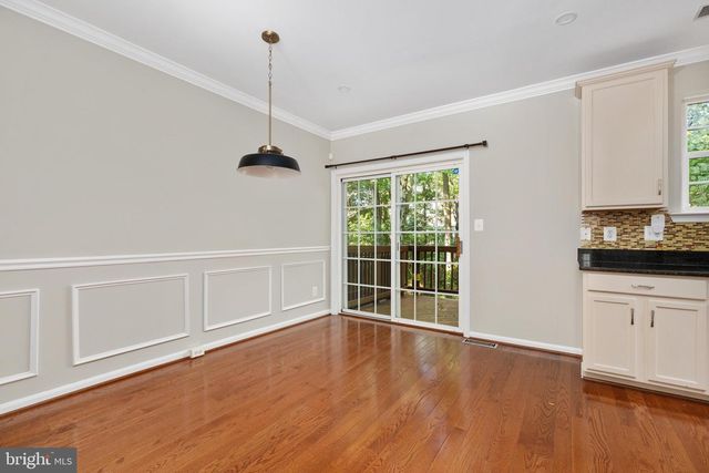 7582 GREAT SWAN CT, Alexandria, VA 22306