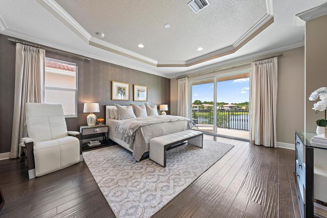 12132 Aviles Circle, Palm Beach Gardens, FL 33418