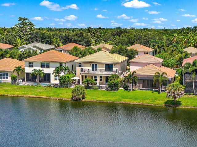 12132 Aviles Circle, Palm Beach Gardens, FL 33418